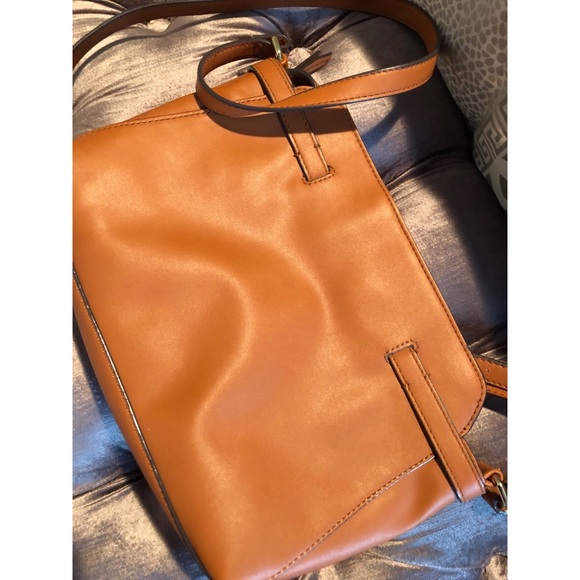 Kate Landry Crossbody - Picture 2 of 6